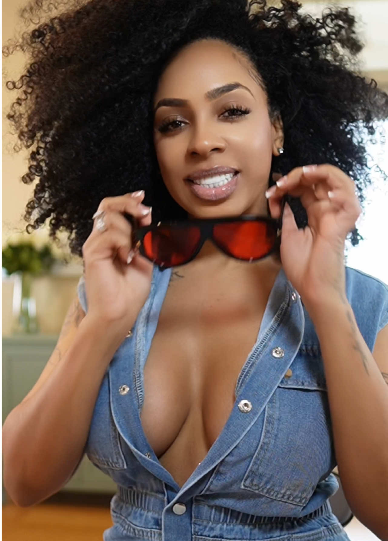 Obsessed is an understatement. These red-lens sunnies are bold, lightweight, and a whole vibe. Giving drama, giving futuristic, giving don’t talk to me unless you’re cute. #RedLensSunnies #StatementShades #ModernAccessories #TikTokStyle #SunglassesSeason #BoldFashion #OversizedShades #SunniesOnPoint #EdgyAccessories #StreetStyleFinds #SummerStyle #RetroFuturistic #SunniesObsessed #ViralAccessories #FaceCardNeverDeclined