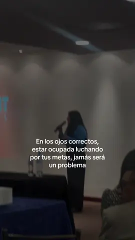 Emprende conmigo ! Ig: dayanaguanoluisa_official #jovenes #mentalidad #jovenemprendedor #metasysueños #mindset #motivation #ecuador🇪🇨 #bussines #motivacion #mujeresemprendedoras 