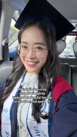 Cổ is on the way to Lễ Tốt Nghiệpp✨🥰 #graduation #uel #marketing 