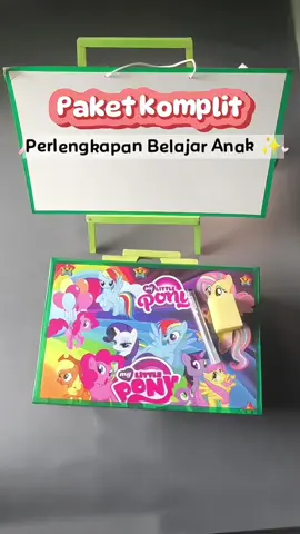 Rekomendasi papan tulis dan meja belajar anak. Untuk persiapan masuk Tk nih moms. biar si kecil happy belajarnya. #papantulisanak #papantulisbelajar #mejabelajaranak #mejabelajar #papantuliskarakter #mediabelajar  #mediabelajaranak 