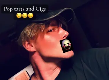 #poptarts #cigs ✌️🥹