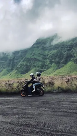 dua keindahan ciptaan tuhan🥰 #standarkonten #fyp #varioledold #vavarioan #bromo 