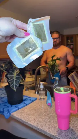 Have you tried this unique ancient Chinese detox before? #tiktokshopcreatorpicks #spotlightfinds #footdetox #detox 