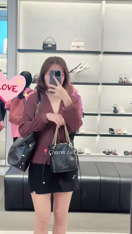 Page - Charm Lux  #preorderitems💯🌺 #authentic #SG #bag #fypage #minibags #myanmar #tiktokmyanmar #showroom #myanmartiktok🇲🇲🇲🇲 #fypシ #ရောက်ချင်ရာရောက် 