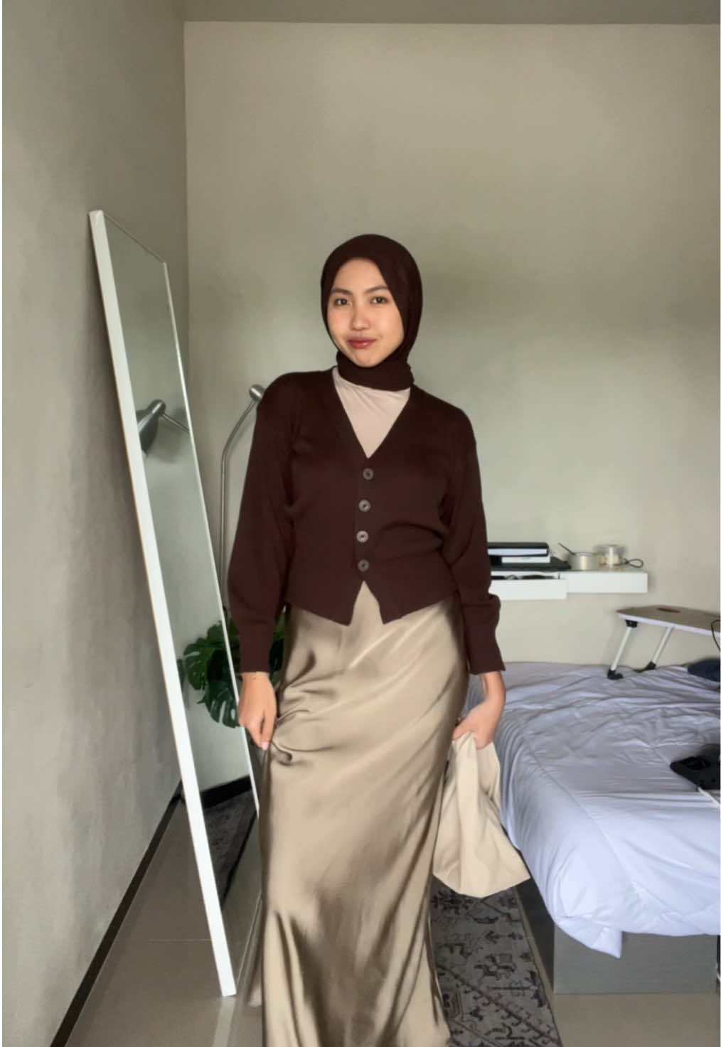 Bagian 22 | #fitcheck #outfitideas #outfitinspo #fyp #OOTD #roksatin 