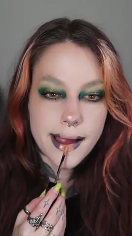 quick little lip combo using my faves @Black Moon Cosmetics ashes and illusion liquid to matte lips #makeup #beauty #makeuptutorial #makeuptips #beautytips #lip #blackmooncosmetics 