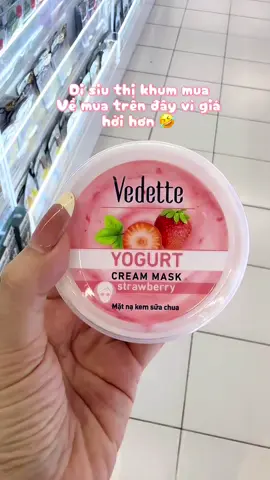 Cái nết tui vậy khum đoá trời 🤣🤣 mặt nạ sữa chua dâu nhà vedette😍 đắp thích #matna #vedette #lamdep #duongda #matnaduongda 