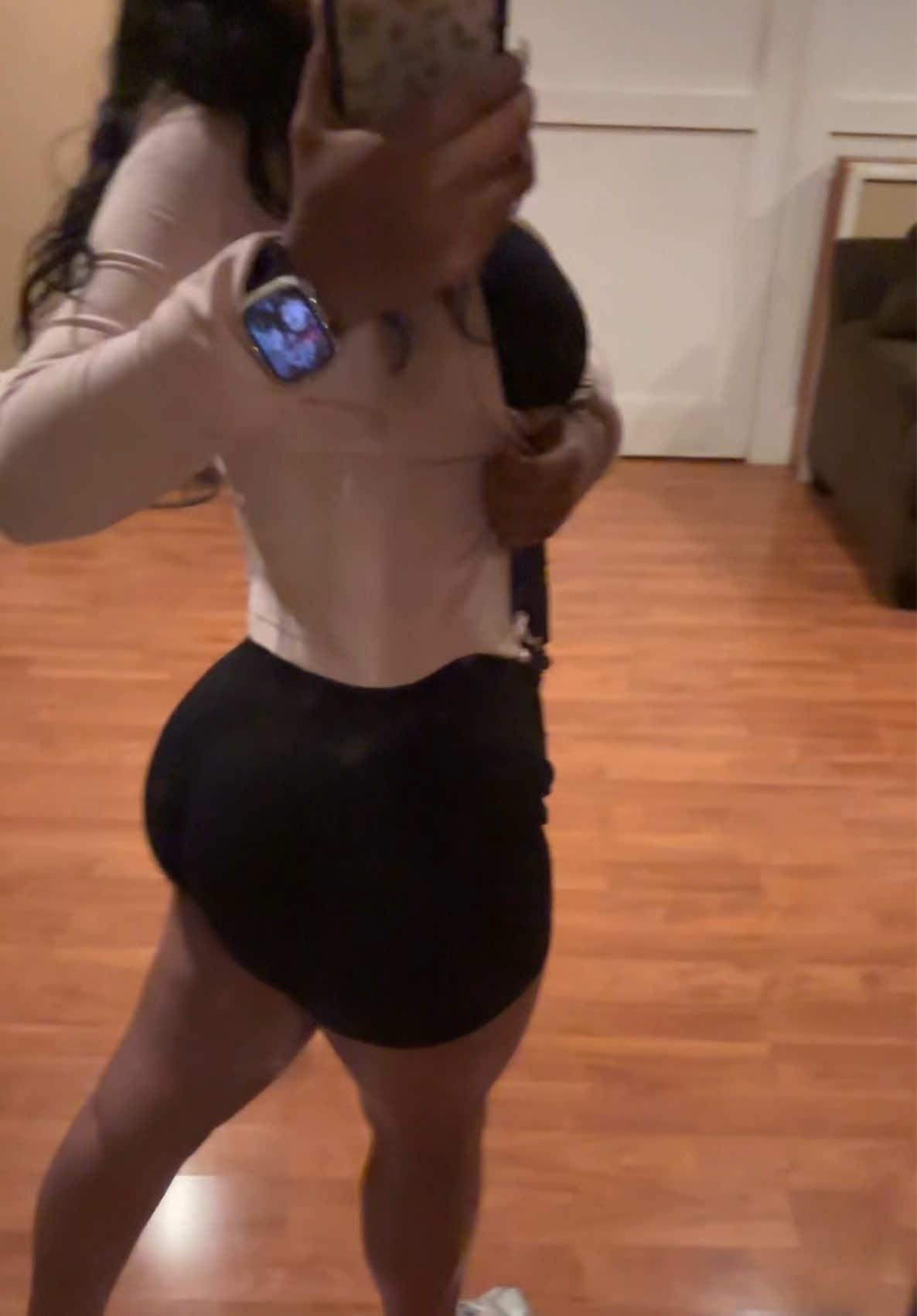 kali so real #gym #glutes #real #bbl #kaliuchis 