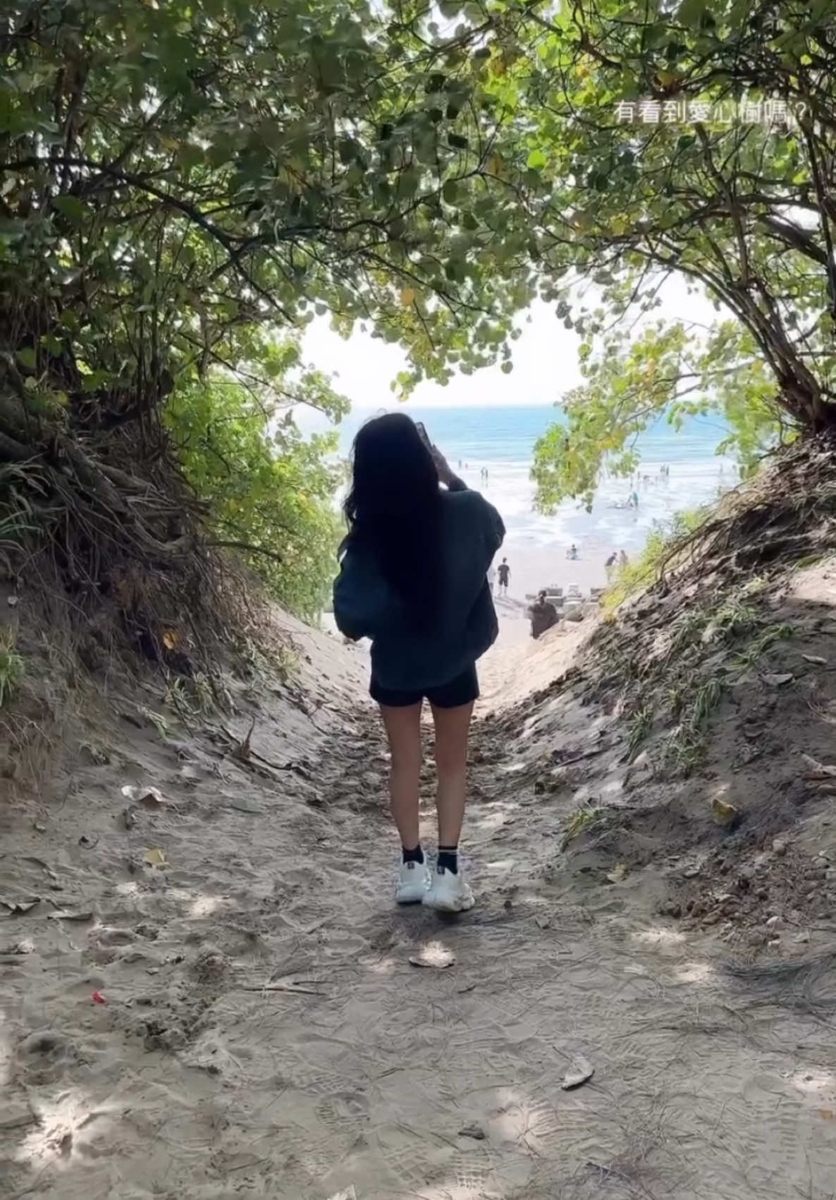 快閃海邊 熱熱熱熱熱 下車10分鐘 差點中暑 隨便拍幾張 快逃命! #海邊#中暑#快閃