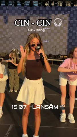O mica parte din noua mea piesa 🎼 Cin- cin e pe drum 🎀💕 #foryou #kameliamelnic #fypシ゚ #fyppppppppppppppppppppppp #viraltiktok #anatolmelnic #viralvideos 