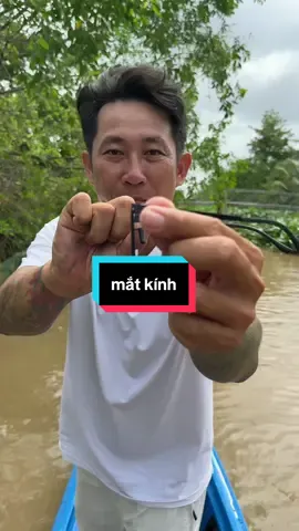 mắt kính râm thời trang