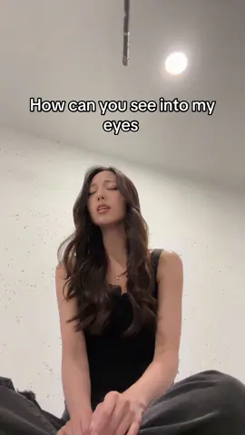 Bring me to life 🤍#evanescence #cover #singing #coversong #fyp #fypシ #foryou #singingchallenge #vocals #singer #bringmetolife #viral #VoiceEffects 