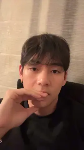 taehyung was live on instagram!