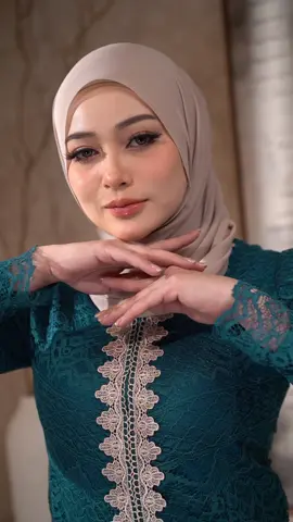 KEBAYA ORKED in new colour TEAL BLUE guys!! Can check out at Beg kuning sebelum SoLd Out.. warna ni mmg lawa guyss!! 😘🥰  #kebayamodern #kebaya #bajuwanita #bajukurungperempuan #fashion #tealblueoutfit #kebayamurah 