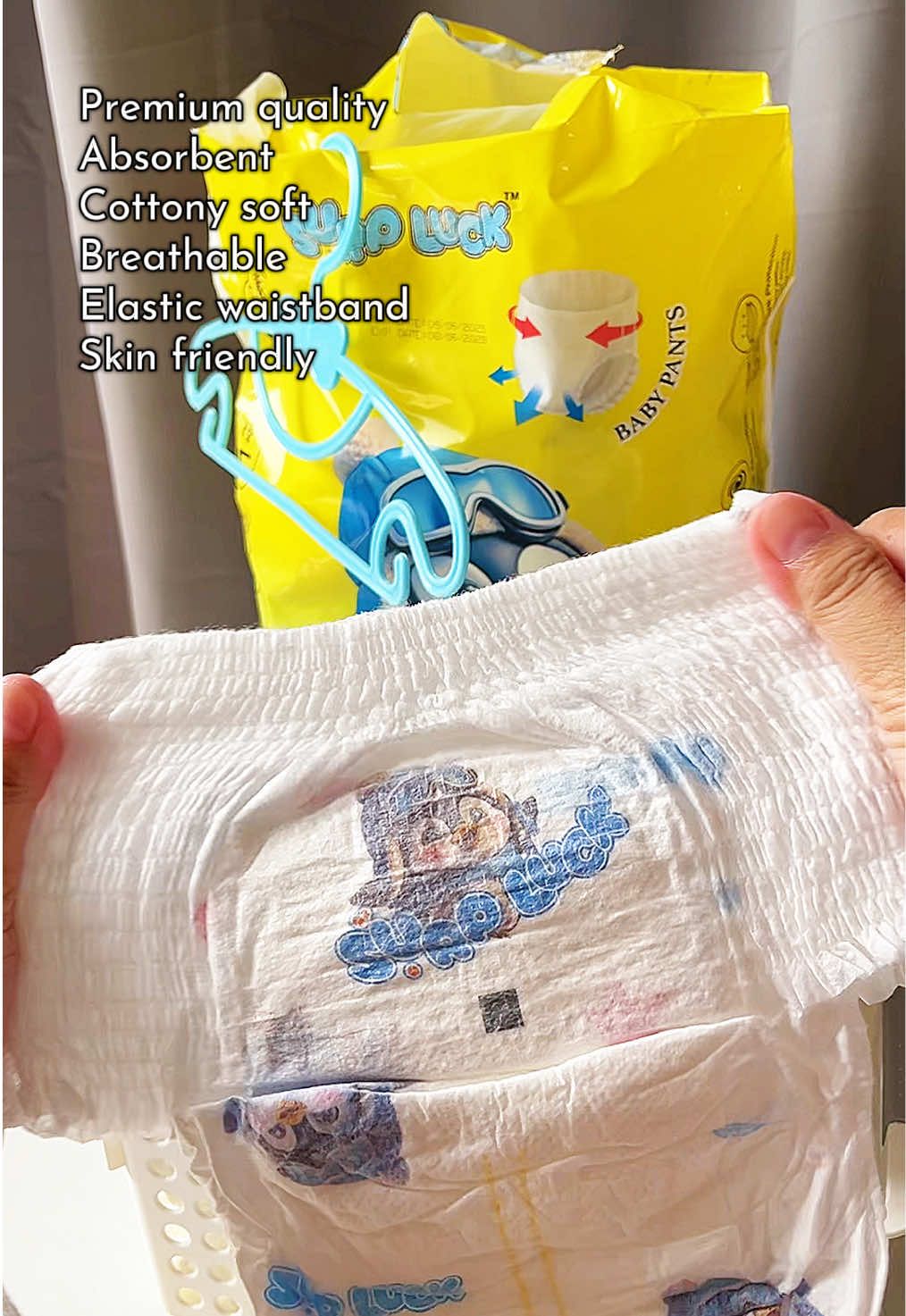 Free hanger good quality diaper napaka mura pa! Sulit na sulit mga mima. Best reco! #surpluck #surpluckdiaper #babydiaper #diaper #fypシ #tiktok #viral 