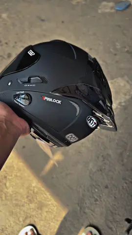 Ganteng dan nyaman, krupuk? Ini DOT cuy🤭🤭😎 #kytgalaxyflatr #kytdoblevisor #helmsafetyriding #helmgalaxy 