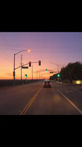 #happier #marshmello #marshmallow #happiermarshmello #bastille #lyricsvideo #viralvideos #musicvideo #bestsong #landscape #driving #sunset #songs #music #nostalgic #nostalgia #foryou #letras #musicvideo #vibes 
