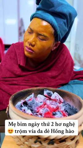 Mẹ bỉm hơ cốt nghệ hả thổ. Cùng xem hết liệu trình Thảo khoe da nha 😍