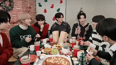 makasi yaa uda bikin hidup aku mulai berwarna lagi,sebelum ada 7 bujang enha hidup aku se monokrom itu, tapi semenjak mereka ada, hidupku mulai berubah menjadi bewarna mereka yang bisa buat aku senang dan ketawa ada kala yang membuat aku terharu dengan mereka,meskipun aku nga ikutin mereka dari i-land tapi aku akan ikuti mereka sampai band nya uda gaada,kalau di lain hari aku bisa bertemu dengan mereka ada satu kalimat yang pengen aku ucapan 