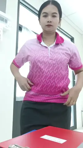 #เสื้อ #เสื้อผ้าแฟชั่น #เสื้อลายขอ #เสื้อผ้าผู้หญิง #เสื้อเชิ้ต #เสื้อเชิ้ตผู้หญิง #เสื้อกีฬาพิมพ์ลาย @โบว์🎀 @โบว์🎀 