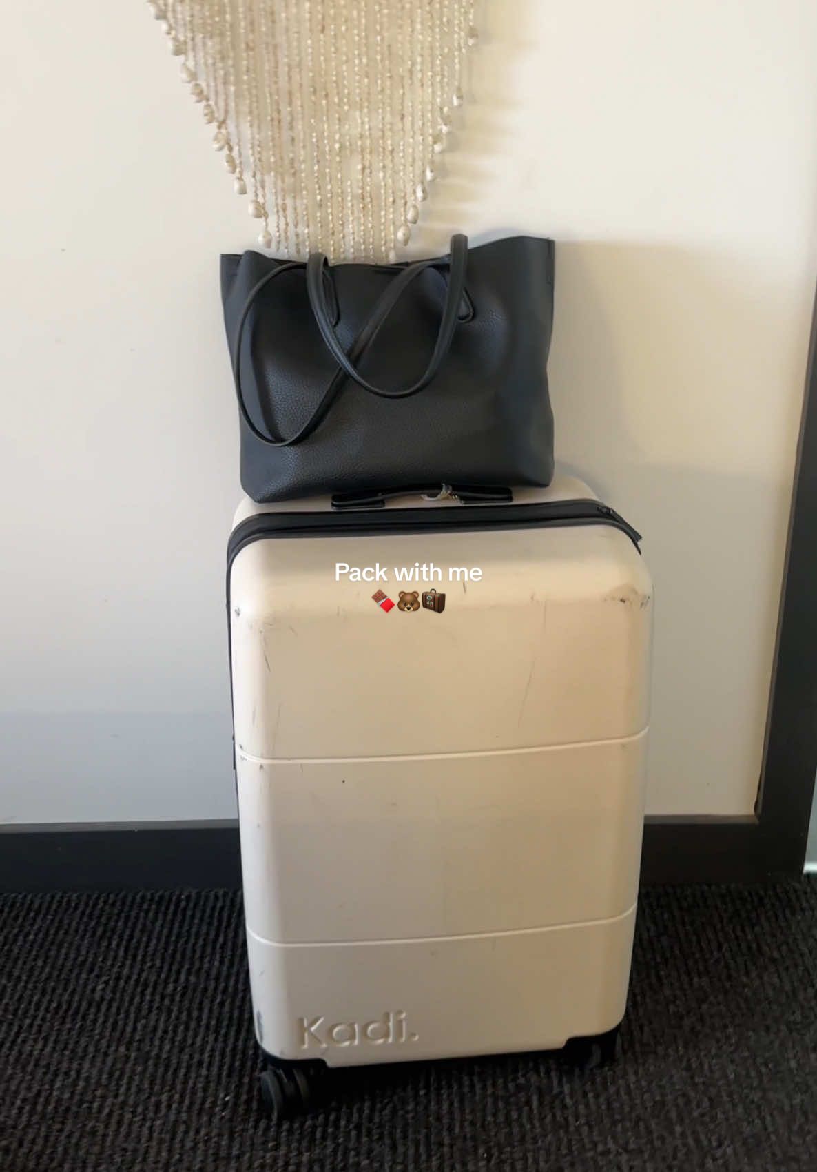 Time to eat my body weight in chocolate 🍫🍫 #getaway #girlstrip #packwithme 