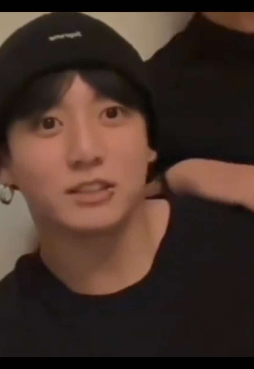 jungkook was leaving to the bathroom but the moment jimin appeared in see through shirt he just 👁️👁️ #jimin #jungkook #jikook #kookmin #jikookvideos 