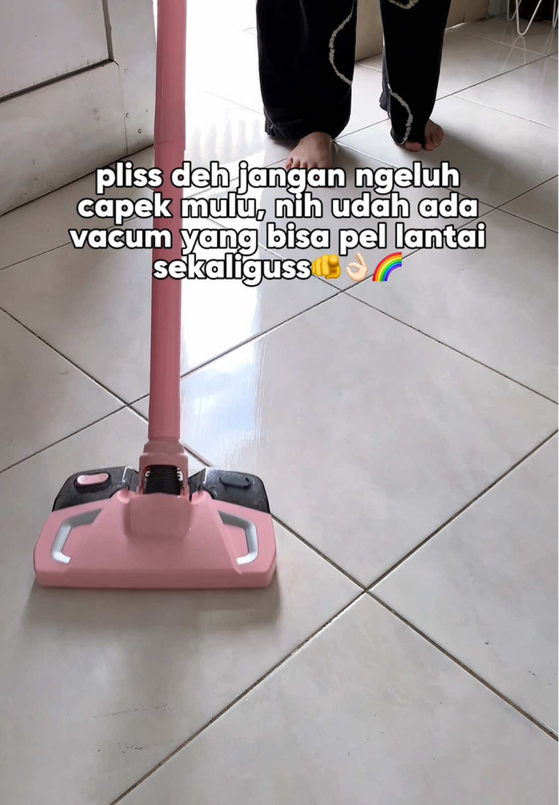 Nihh pake vacum yg sekaligus bisa pel lantai biar ga capekk, hemat waktu, hemat dikantong jg, buruan sebelum habis🫵👀 #vacuum #vacuumcleaner #penyedotdebu #penyedotdebuportabel 
