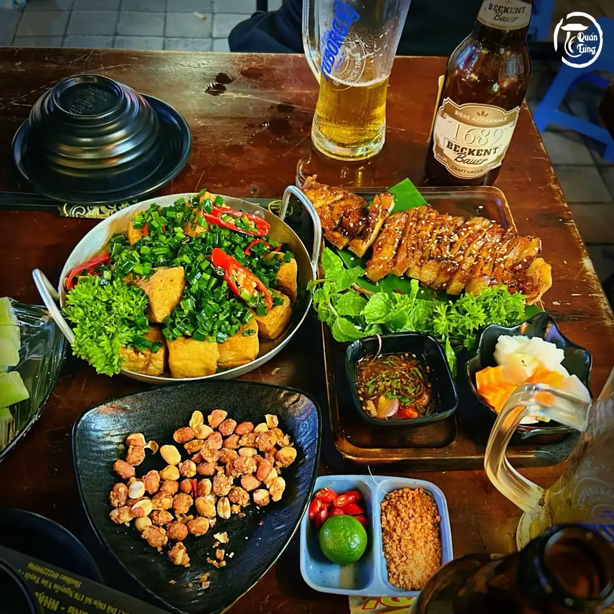 Mồi nhậu ngon , rượu ủ lạnh ngọt #QuanTung #dốidien178nguyenvantuyet #xuhuong #viraltiktok #annhauhanoi 