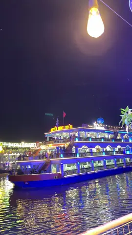 Một thành phố vừa đủ sôi động cũng vừa đủ bình yên#cầnthơ #bếnninhkiều 