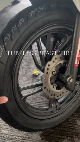 tubeless beast front tire 🛞✨  #tubelesstire #beasttire #hondaclicktire #fronttire #tubelesstire #motortire 