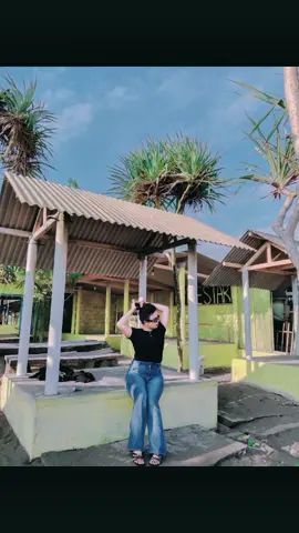 🤫 #fyp #jember  #fyppppppppp pp #jawapride #pantai 