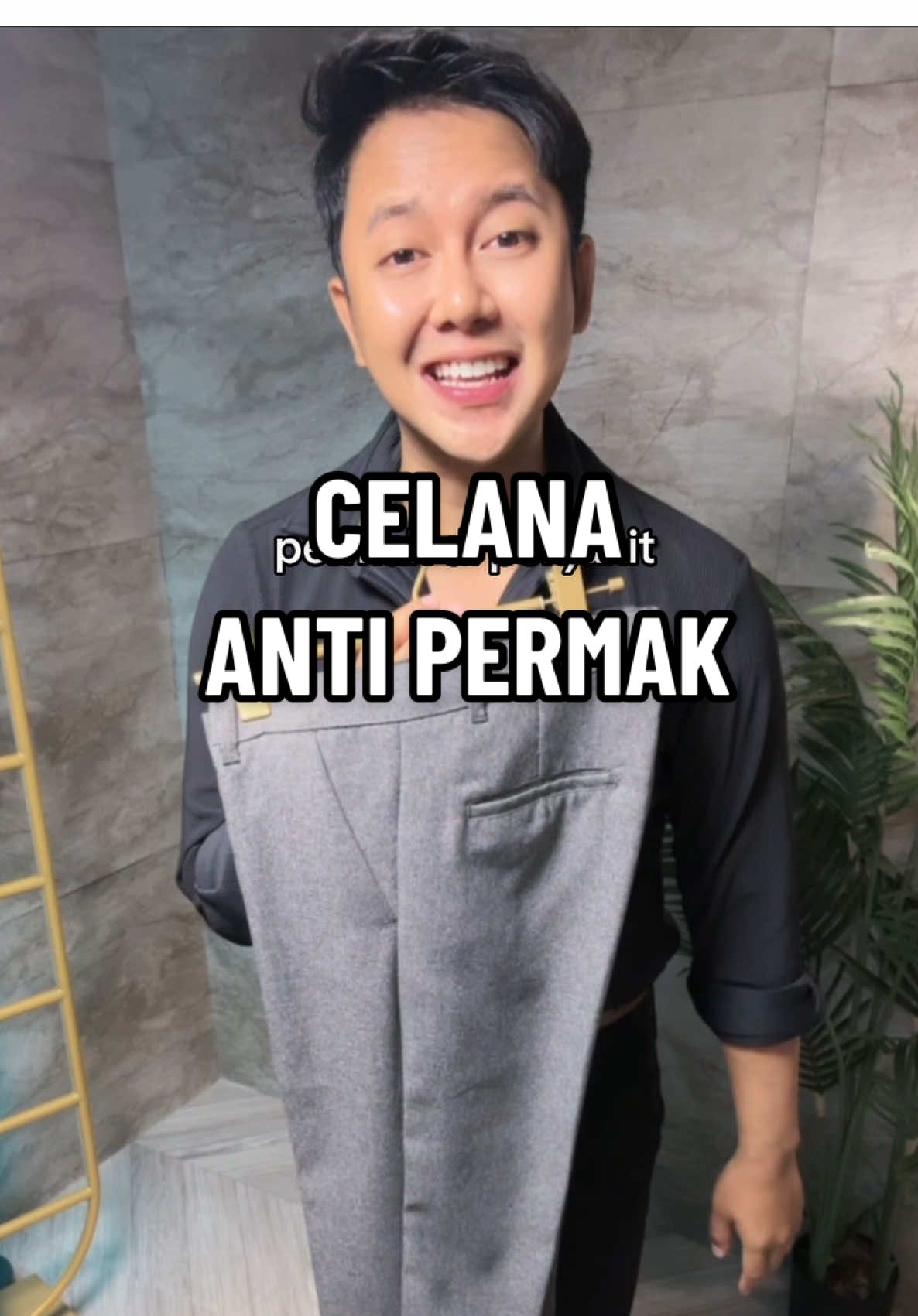 Gak pusing beli celana panjang online, anti kusut pula #celanapanjang #celanapria #celanaformal #celanaankle #celanapanjangpria 