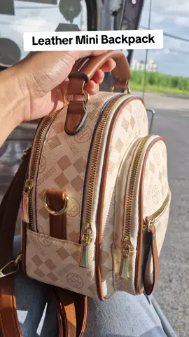 #bag #backpack #contentcreatorinsights #minibackpack #leather 
