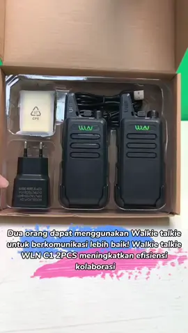 Dua orang dapat menggunakan Walkie talkie untuk berkomunikasi lebih baik! Walkie talkie WLN C1 2PCS meningkatkan efisiensi kolaborasi #ht #htwlnc1 #walkytalky #walkietalkie #htmurah #handytalkie #htminijarakjauh2unit 