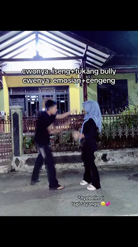 namanya juga cinta 😚🫰🏻#fypシ #beranda #trend #bucin #lopyuu💕💗 #fotolive @Sΐlvΐส 〆 @𝕽𝖎𝖋𝖐𝖎🀄🕸️ 