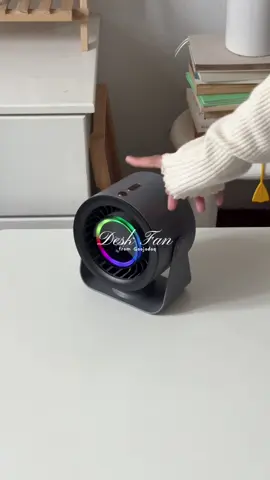 this fan keeps me cool while studying and helps my skincare dry fast !  definitely my new daily essential 🤍 #goojodoq #goojodoqfan #goojodoqdeskfan #deskfan #fanforstudent 