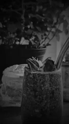 عنو على بالي 🖤🍃#عتابا #ستوريات #مجرد________ذووووووق🎶🎵💞 #حسين_حوراني #نعيم_الشيخ 