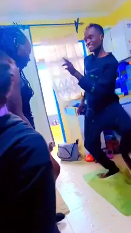 show off sasa🤣🤣🤣#locky #dancer #goviral #locky #fypシ゚viral 