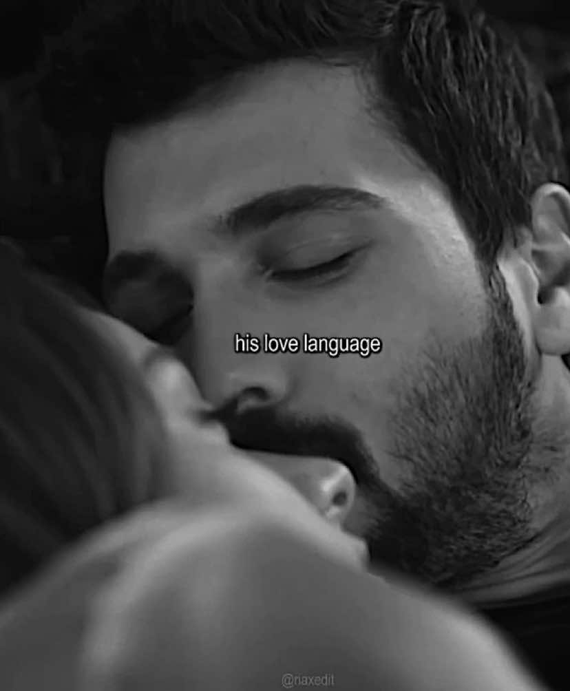 his love is so gently  #безграничнаялюбовь #hudutsuzsevda #halzey #zeynepleto #halilibrahim 