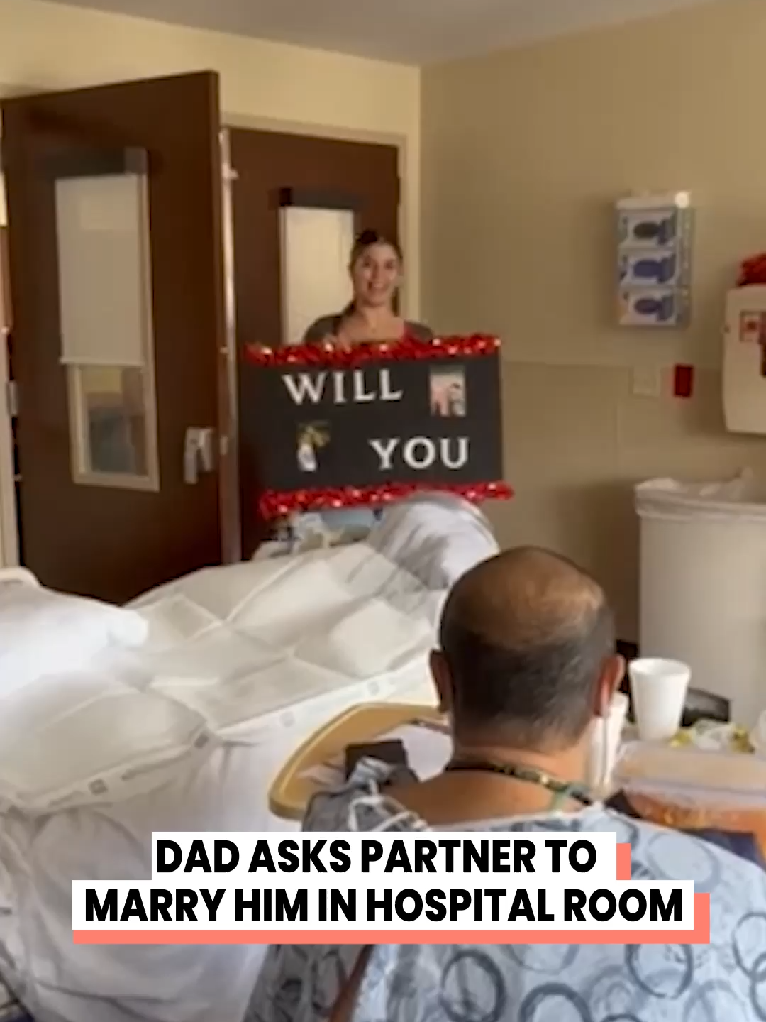 I love how the kids were involved (@wmosborntx via @arkbykomi ) #proposal #marriage #dadsoftiktok #hospital