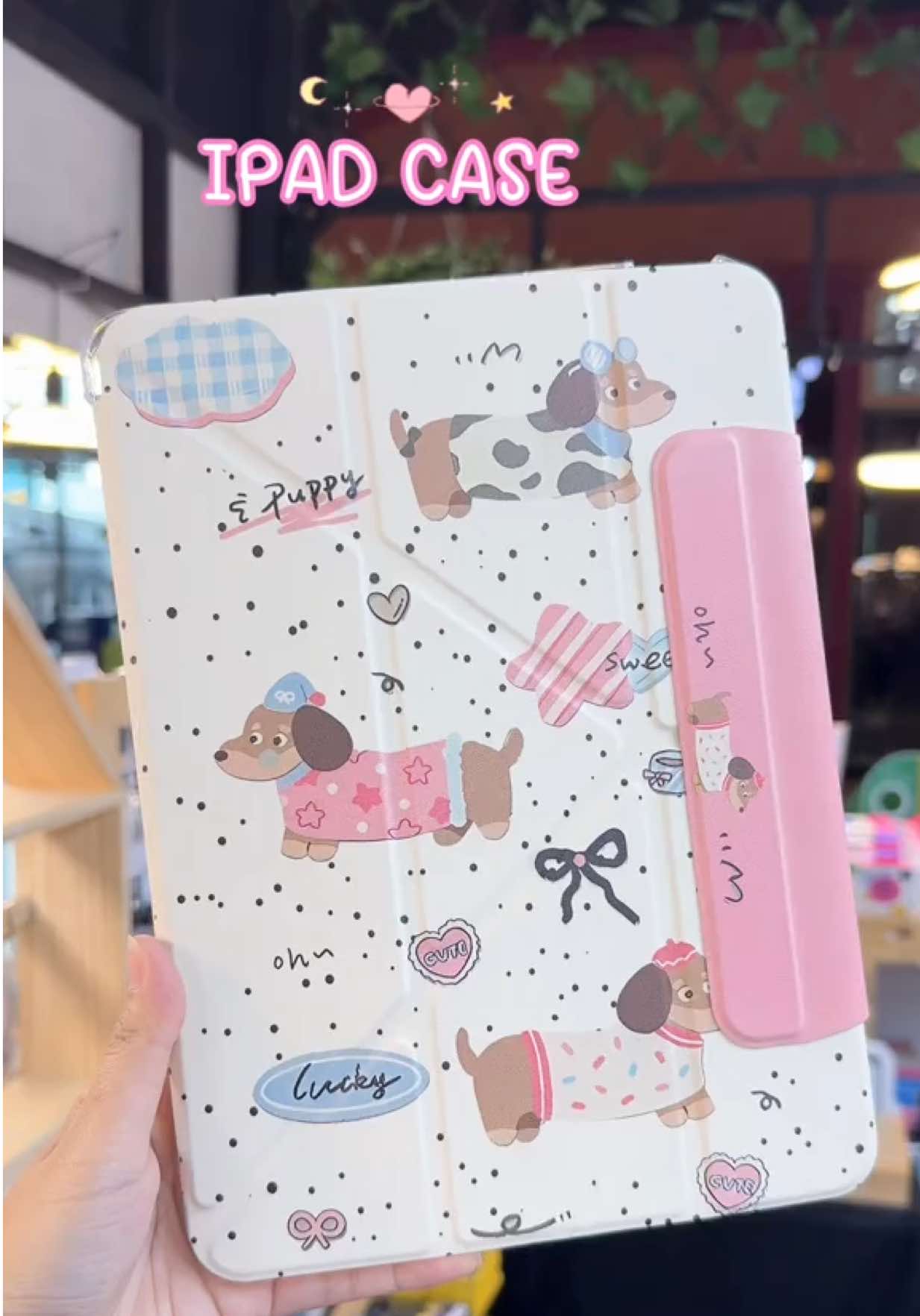 ลายน่ารักมากกกกกก รีบกดก่อนหมดน๊าา #เคสไอแพด #เคสไอแพดน่ารัก #เคสไอแพดมีที่เก็บปากกา #เคสไอแพดหมุนได้ 