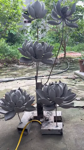 Em mới ra mẫu hoa sen nhật  các bác ủng hộ em nhé