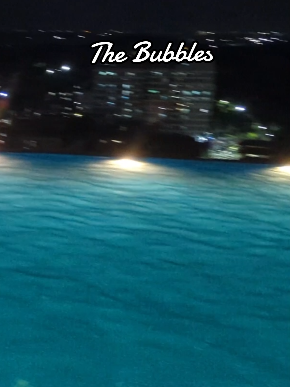 আমাদেরও একটা দুবাই আছে মিরপুর ১ এ, ১৬ তালার উপরে সুবিশ্বাস সুইমিংপুল। #TheBubbles #rooftop #swimming #pool #nightphotography @highlight