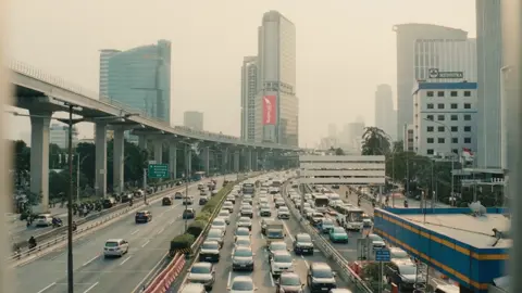 semangat para pejuang macet #film #filmtok #cinematic #videography #lumix #cinematography 