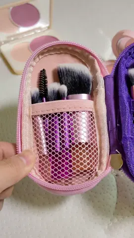 Pink Purple Mini Brush Set 💕✨#makeuptutorial #brush #makeuptools #aesthetic #genz #pretty #makeup #tipsmakeup #brushesmakeup #fyp #fypシ゚ #brushbagus #makeuptips 