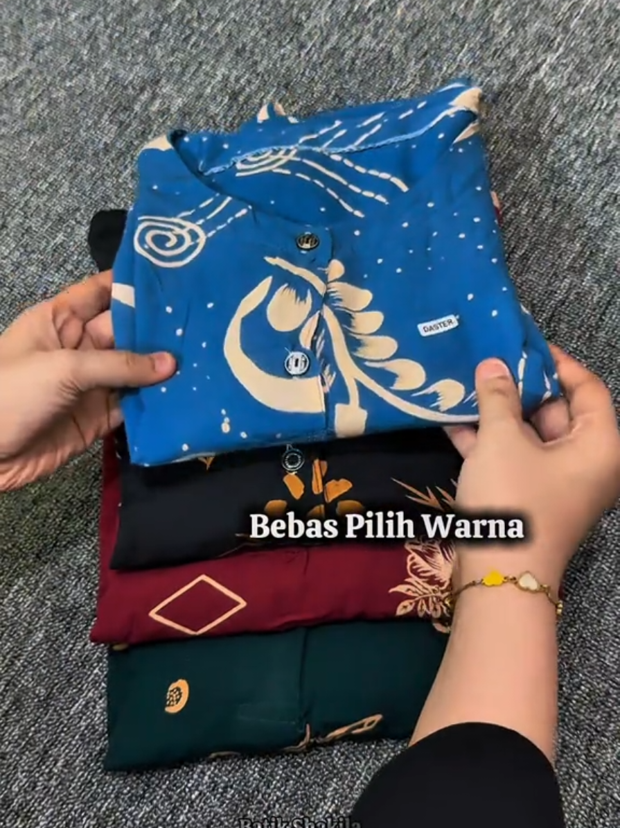 Rekomendasi Daster Paket Hemat 100 Ribuan Udah Dapat 4 Pcs Guyss🥳 Bahan Sudah Memakai Rayon Yang Pastinya Adem Di Pakai....Yuk Grecepin🤩 #fypdonggggggg #fypシ゚ #dasterviral #daster #dastermurah #dasterkekinian #dasterrayon 