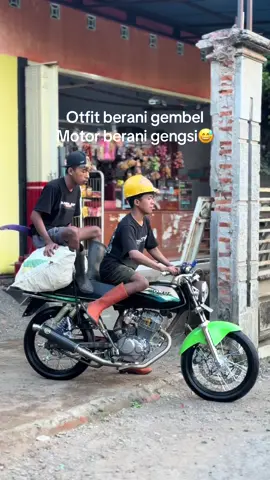 Yo ngunu😅 #unyilgarasitank #glunyilgarasitank #glkotakgank🤙 #herexjatim #glkotakindonesia #jember24jam #glpro #platpstyle⚡ 