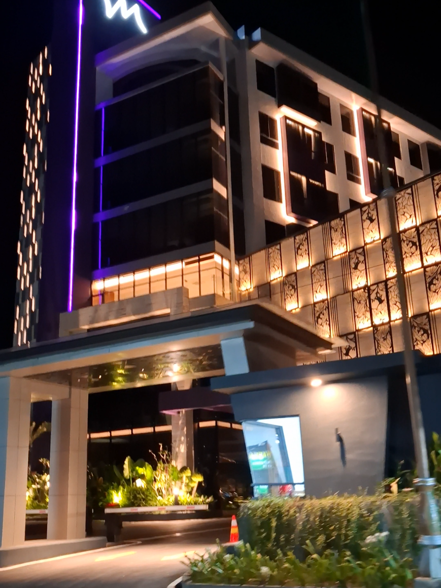 ada yg baru lagi nih di berau. mencure hotel #mercurehotel #beraukaltim #berauasik #murjani2 #fypage #kaltim_tiktok #kalimantan 