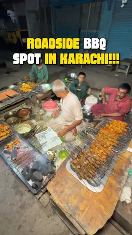 Lyari Most Famous Roadside BBQ Spot🔥Ft. Baba Boti Walay #karachi #food #karachiites #pakistan #foryou 