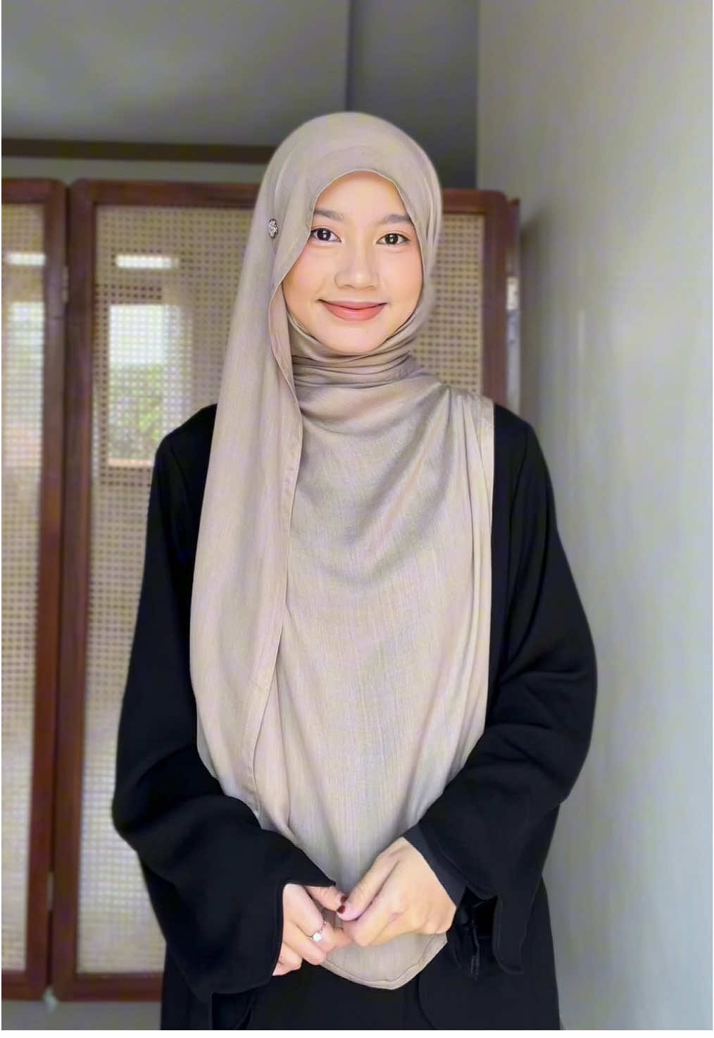 Tutorial Hijab lagi ☺️🤍 #OOTD #tutorial #hijab #viscose 